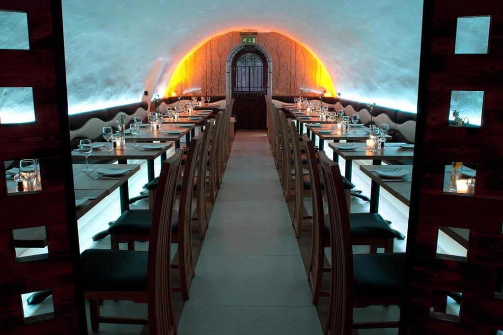 La Perla Spanish Restaurant using Instyle LED Tape