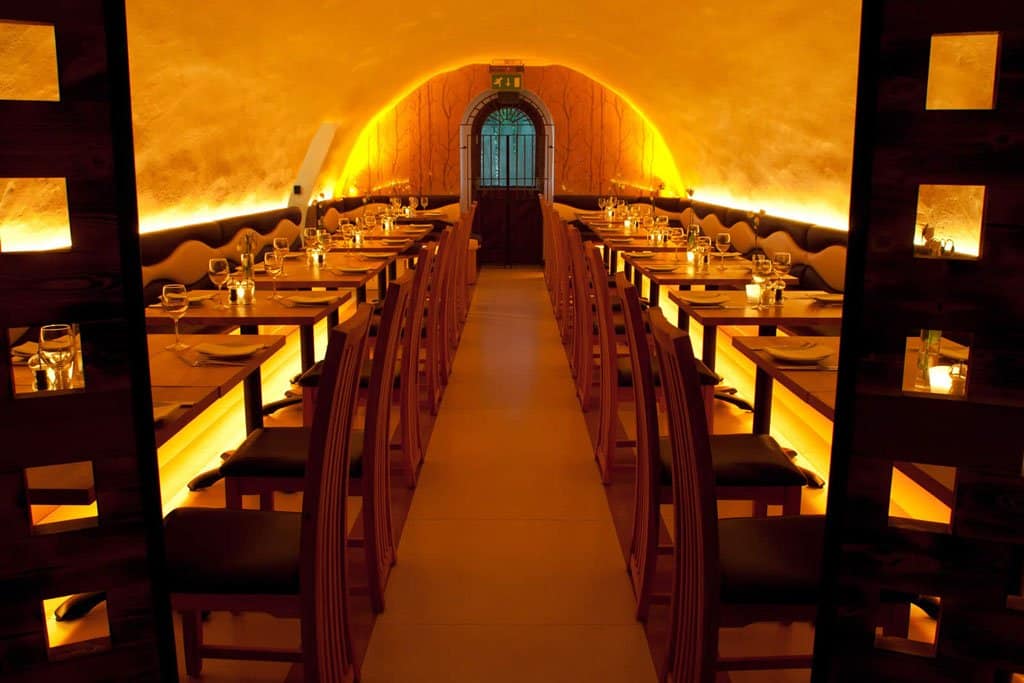 La Perla Spanish Restaurant using Instyle LED Tape